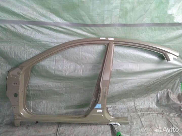 Боковина левая Nissan Almera 2012