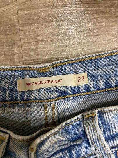 Джинсы женские levis ribcage straight размер 27