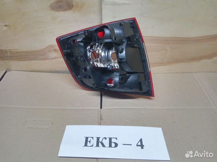 Правый фонарь Skoda Rapid