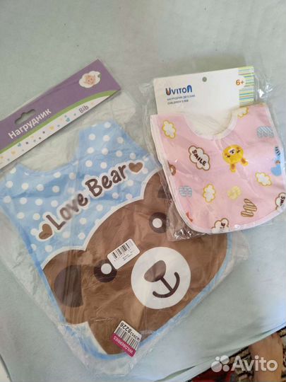 Пакет нагрудников для девочки 4 шт