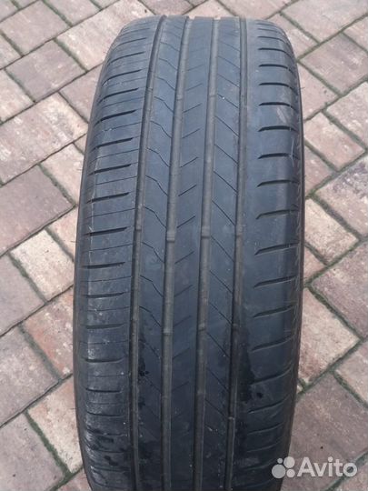 Bridgestone Alenza 001 235/50 R20 100V