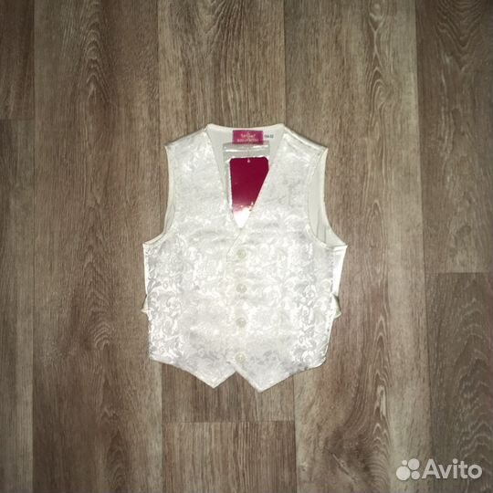 Жилетка для мальчика 92