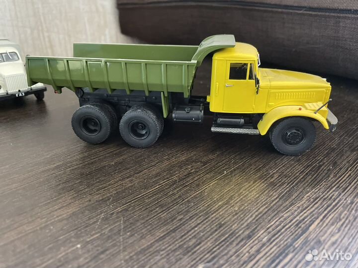 Газ модели 1:43