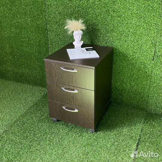 Тумбочка Венге