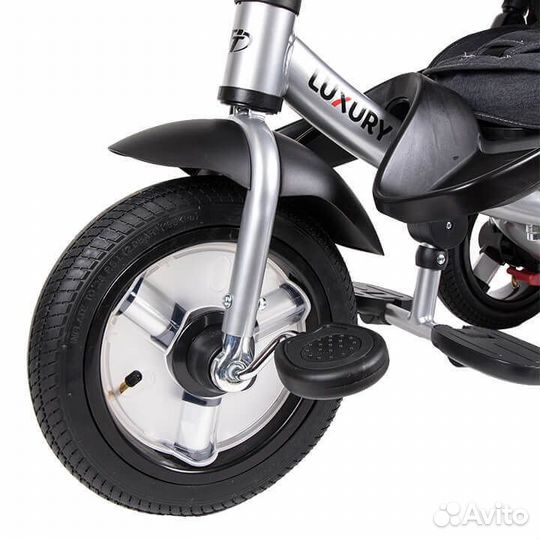 Трехколесный велосипед с ручкой