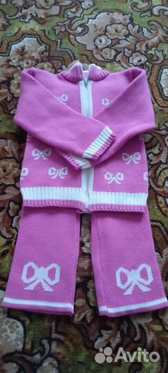 Костюм шерстяной девочкам 1.5-2года