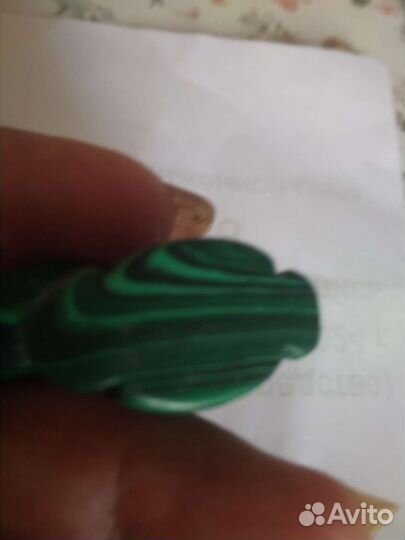 Фигурка головы лошади из малахита,прессовка