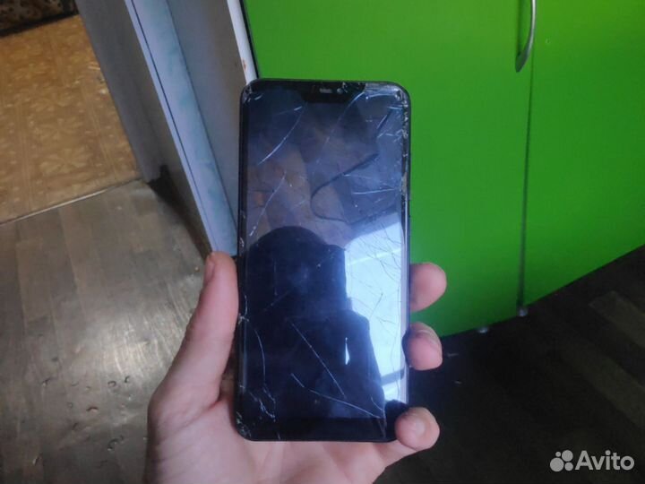 Xiaomi Mi A2 Lite Android One, 4/64 ГБ