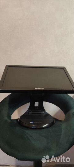 Монитор Samsung 961 BW