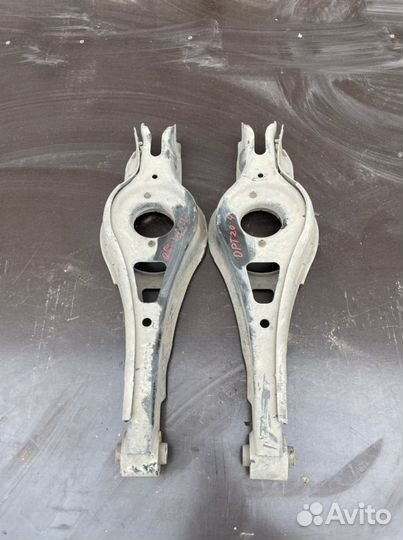 Рычаг задней подвески Hyundai Santa Fe 4