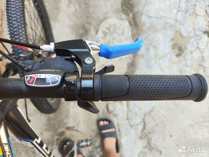 Велосипед GT avalanche 3.0