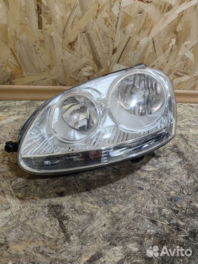 Фара Левая фольксваген Джетта 5 бу оригинал