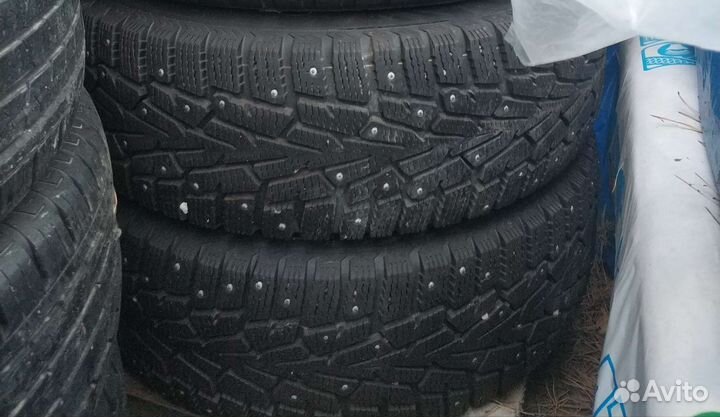 2 колеса Hakkapelitta 8 215/65 r16 на штамповках