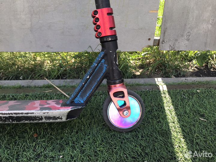 Трюковой самокат парк