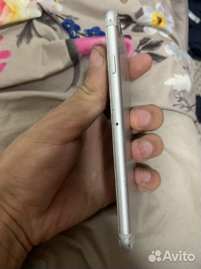 iPhone 7, 32 ГБ