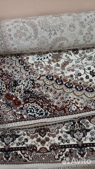 Ковер шерстяной новый