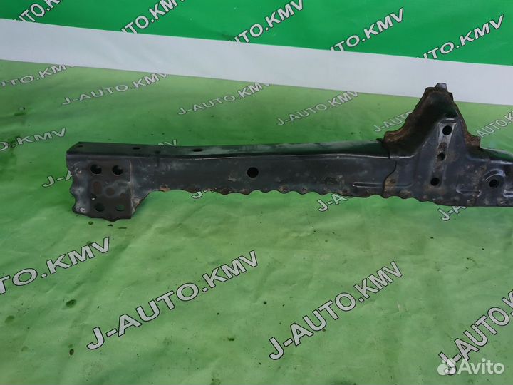 Балка подрадиаторная Toyota Avensis