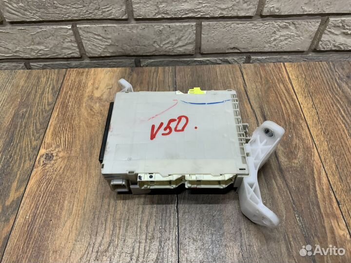 Toyota camry V50 Блок предохранителей салонный