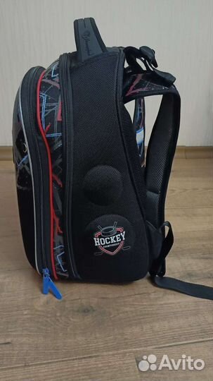 Школьный рюкзак Hummingbird