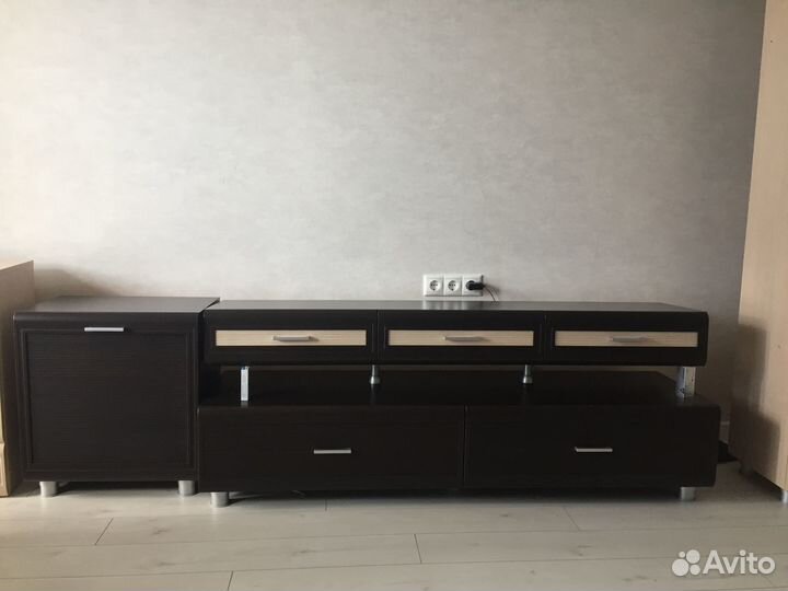 Стенка в гостиную бу с подсветкой