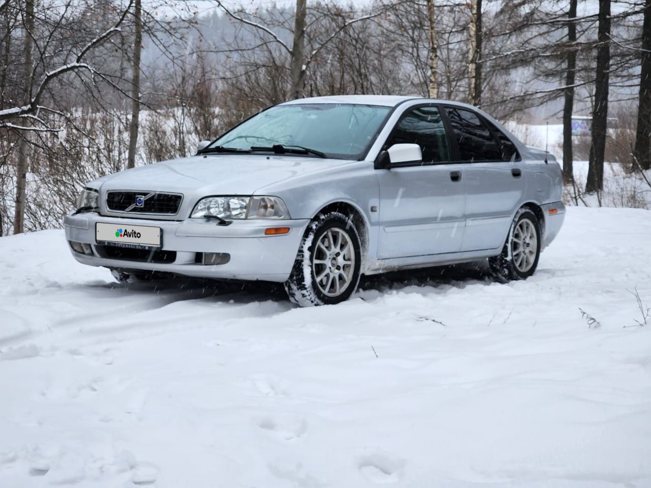 Volvo S40: фото владельца