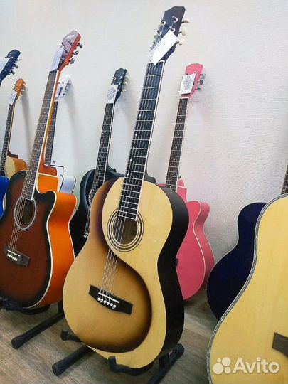Гитара 40