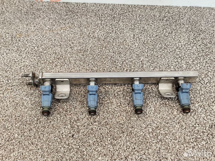 Рампа с форсунками Hyundai Kia G4FC