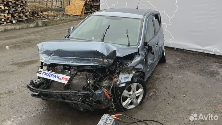 Держатель задней полки правый Kia Ceed (ED) 859201