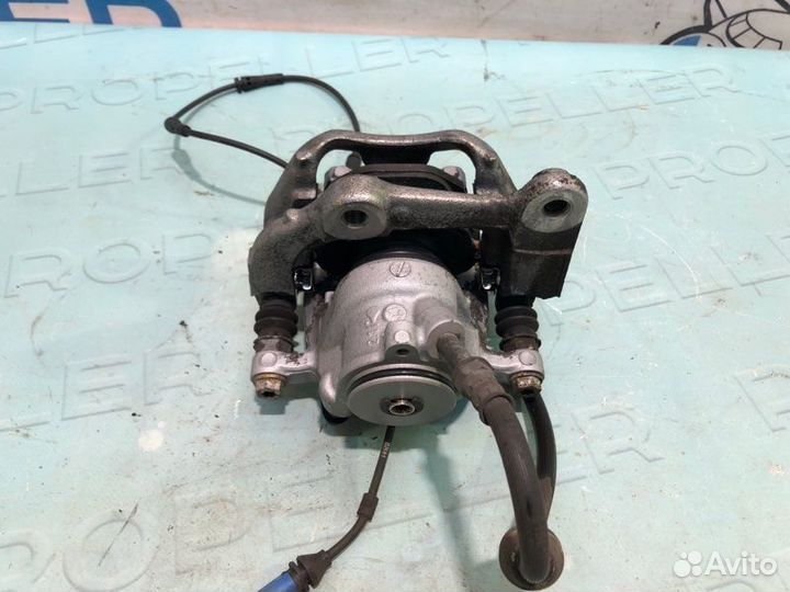 Суппорт задний правый Bmw 5-Я Серия G30 B48 2018