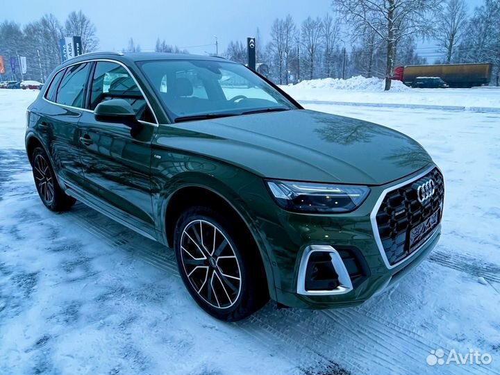 Audi Q5 Sportback 2.0 AMT, 2024