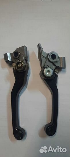 Рычаг сцепления и тормоза на мотоцикл