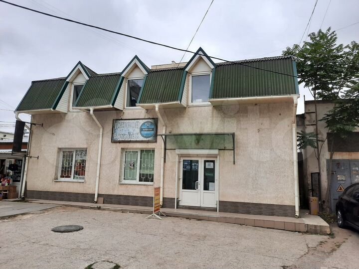 Торговая площадь, 81.7 м²