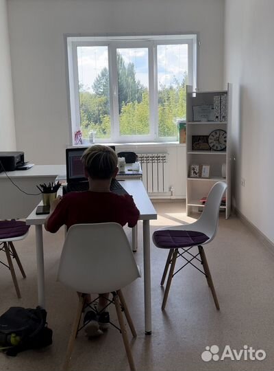 Учитель английского языка