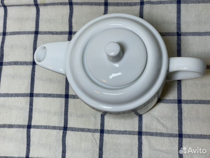 Заварочный чайник фарфор 400 мл новый
