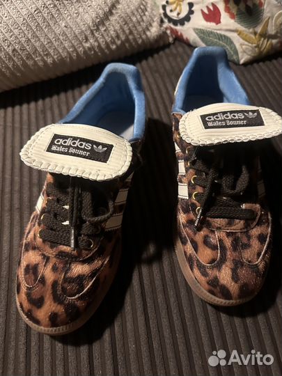 Кроссовки женские adidas