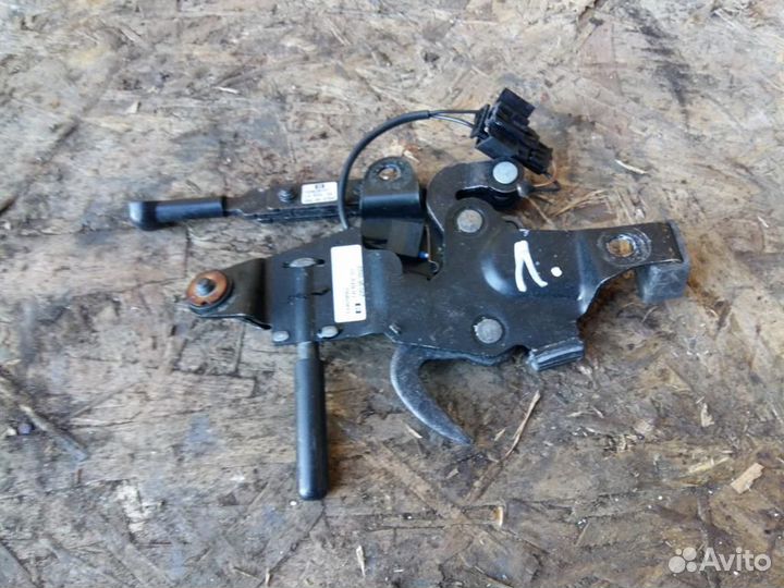 Замок крыши Opel Astra H TwinTop 2004-2014