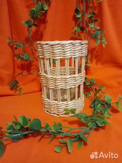 Корзина плетеная
