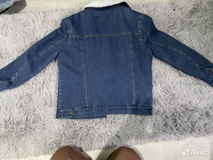 Джинсовая куртка