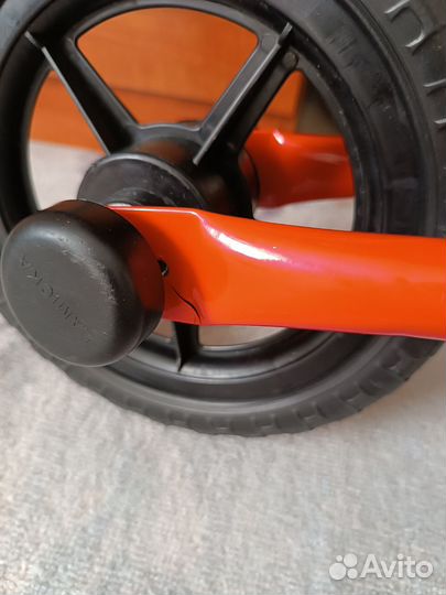 Беговел для малышей от 2 лет