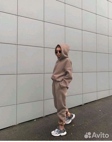 Спортивный костюм утепленный