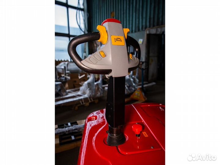 Электроштабелер TOR