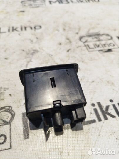 Кнопка стеклоподъемника Mercedes Gl X164