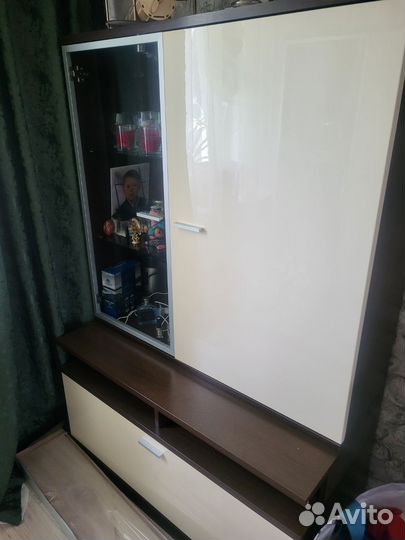 Стенка в гостиную