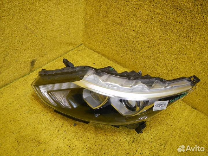 Фара левая Nissan Qashqai