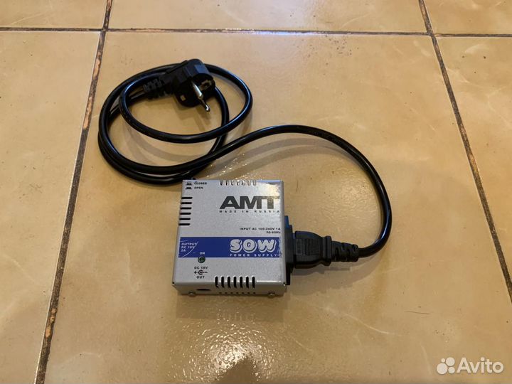 Блок питания для педалборда AMT SOW PS 18V