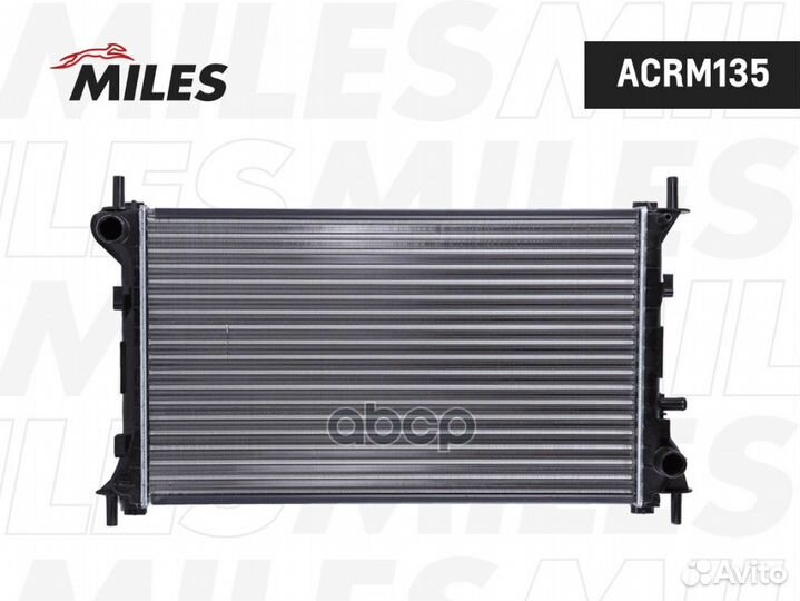 Радиатор ford focus 1.6/2.0 98-05 acrm135 Miles