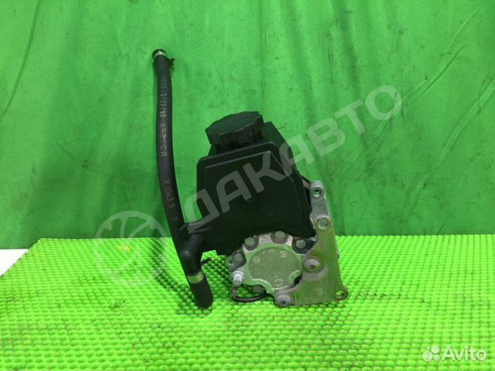 Насос гидроусилителя Mercedes-Benz C W202 M111