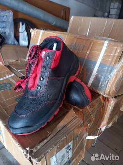 Ботинки мужские