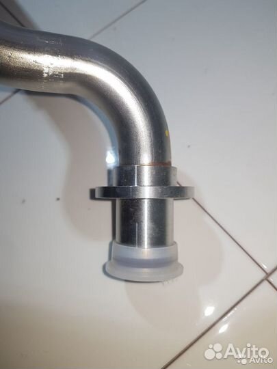 Шланг подачи масла Audi R8 2006-2012 Новый