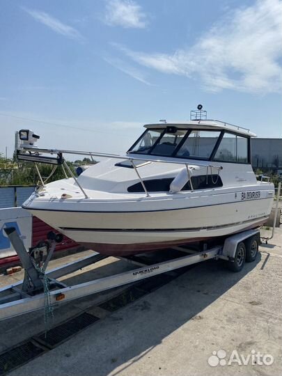 Продаю катер Bayliner